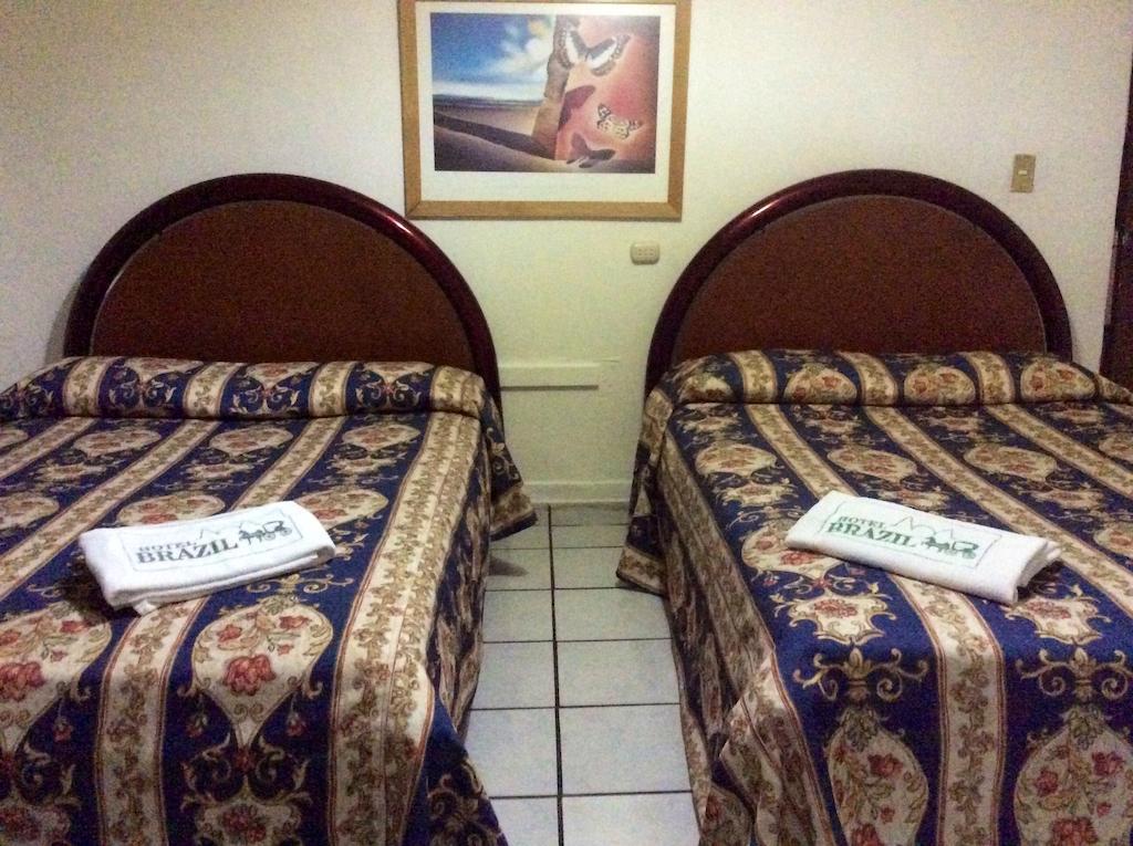 Oyo Hotel Brazil,Guadalajara,Estadio Jalisco 객실 사진